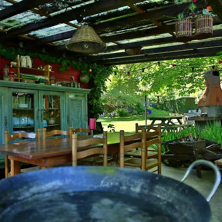 Beau Vallon - Et Chambres D'hotes Pyrenees-mediterranee - Pays Catalan Bed & Breakfast Sahorre