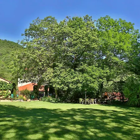 Beau Vallon - Et Chambres D'hotes Pyrenees-mediterranee - Pays Catalan Bed & Breakfast Sahorre